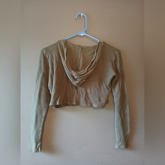 FOREVER 21 WOMEN'S SIZE LARGE LONG SLEEVE OLIVE GREEN TOP 💚 - Picture 3 of 3